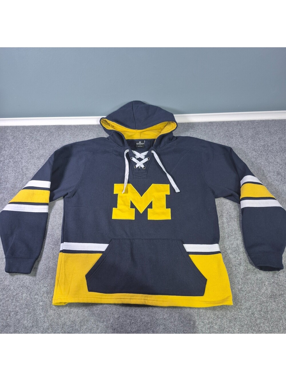 U of M Michigan Wolverines Go Blue Sweatshirt Hoodie Size L Classic Colosseum